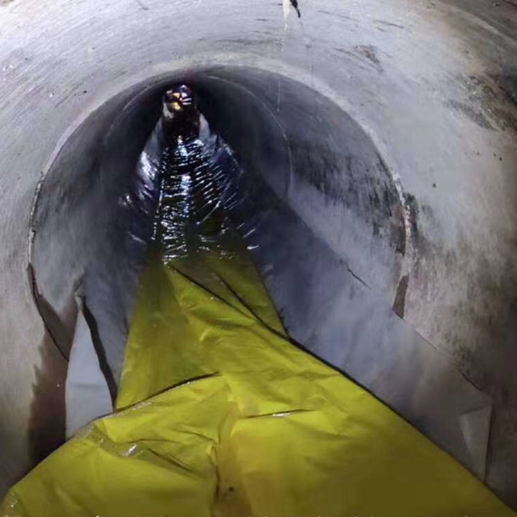 龙华山办事处管道紫外光固化修复